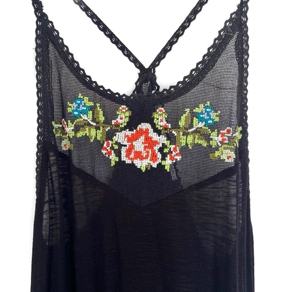 KIMCHI BLUE UO Cross Stitch Embroidery Needlepoint Babydoll Cami Top - Picture 5 of 9